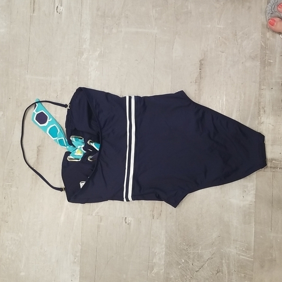 💕TRINA TURK💕 Made in the Shade Bandeau One-Piece Swimsuit Lace Up 0 NWT - Picture 8 of 12